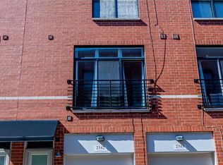 2342 W George St, Chicago, IL 60618