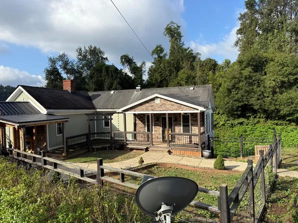107 Hess street, Other, WV 26554