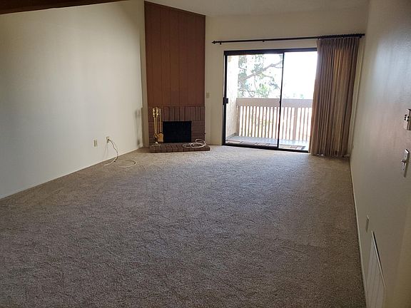 3rd image of 6877 Caminito Mundo Unit 42