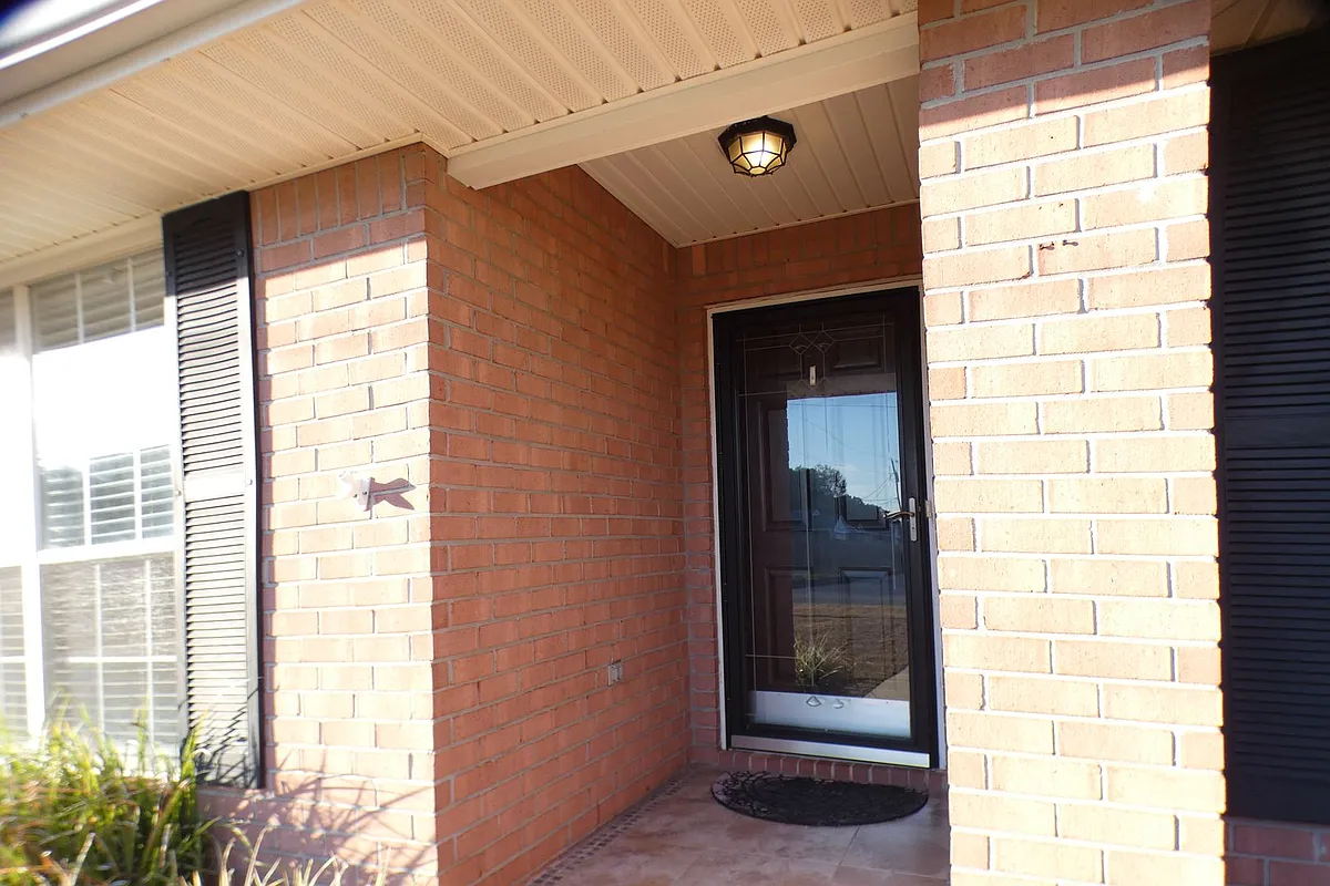 Building Photo - 4300 Frasier Ln