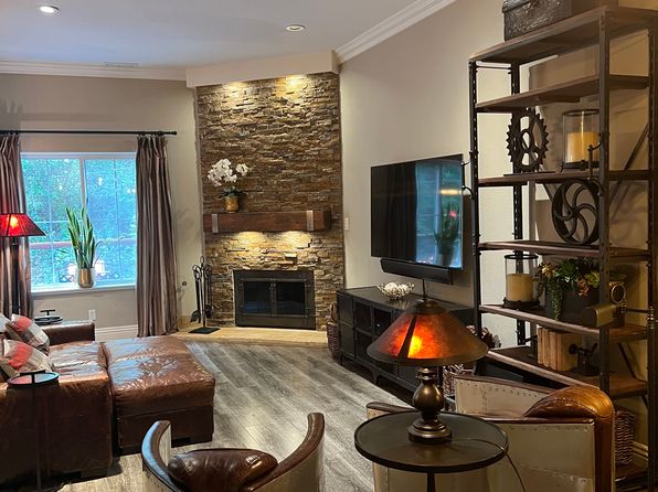 36 Flora Ln, Scotts Valley, CA 95066