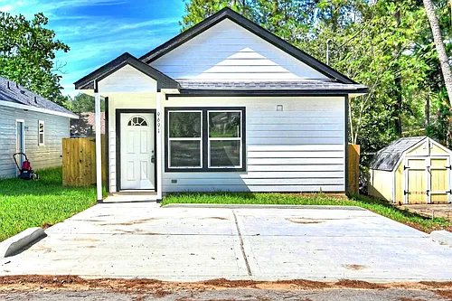 11789 White Cedar Photo 1