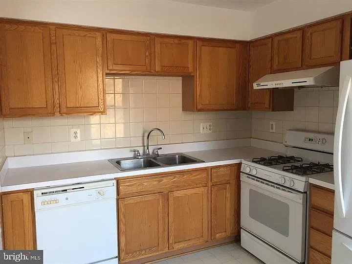 Amberlea Farm Dr, Gaithersburg — Photo 3