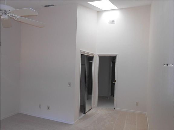 4th image of 1141 Waterfall Ln