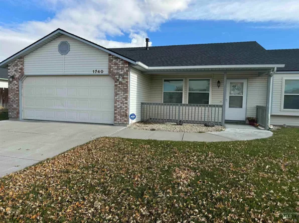 1740 Targhee St, Mountain Home, ID 83647
