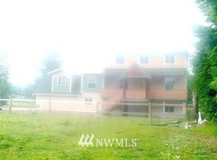 2554 E Smith Rd E, Bellingham, WA 98226