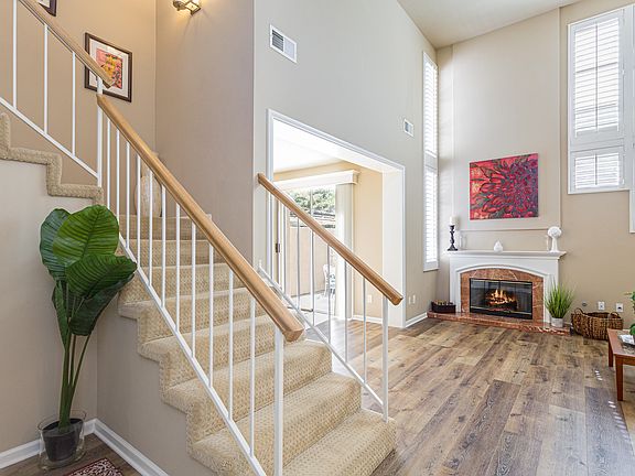 4th image of 622 High Plains Ln Unit B