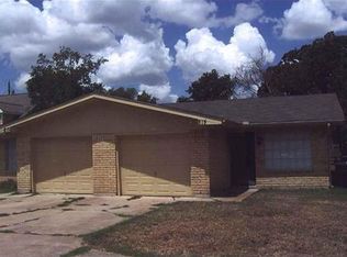813 Dominik Dr, College Station, TX 77840