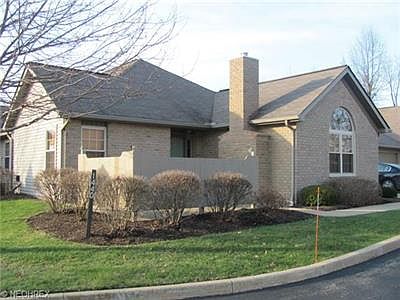 1st image of 1440 Tewksbury Cir