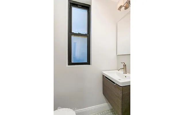 Rented by Douglas Elliman | media 16