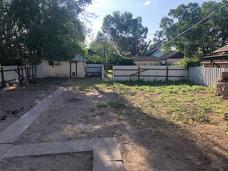 406 West Ave — Photo 9