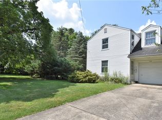 104 Stewart St, Hubbard, OH