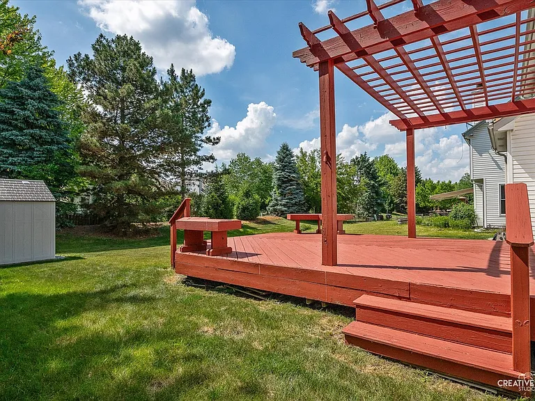 1348 Amaranth Dr — Photo 30