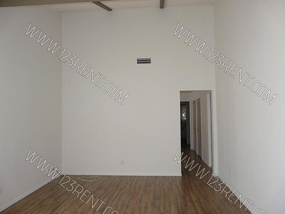 3rd image of 3124 E Avenue Q15