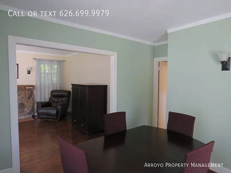 968 E Howard St — Photo 8