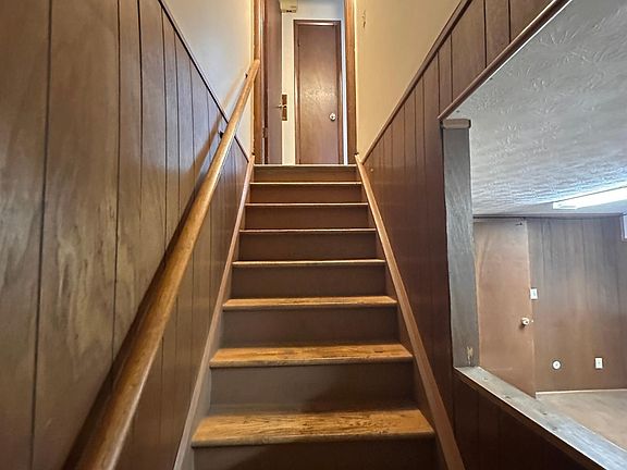 4th image of 1792 Willoway Cir S
