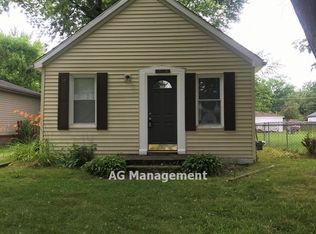 19925 Deering St, Livonia, MI 48152