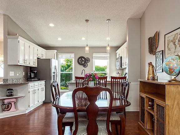 5th image of 5224 Goldfield Dr