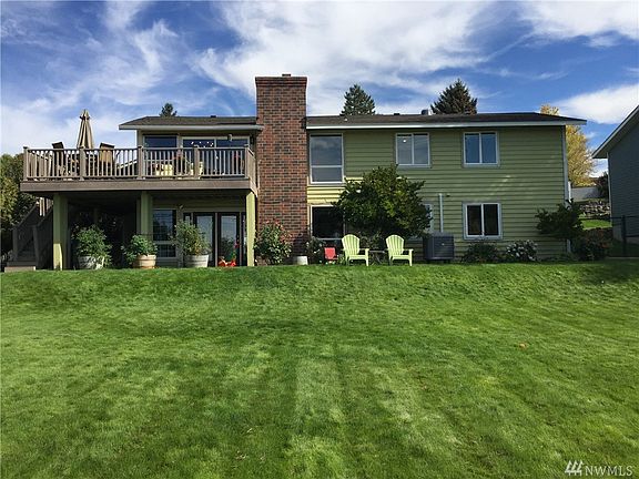 2nd image of 2026 S Beaumont Dr