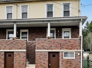 617 Pear St #619, Saint Clair, PA 17970