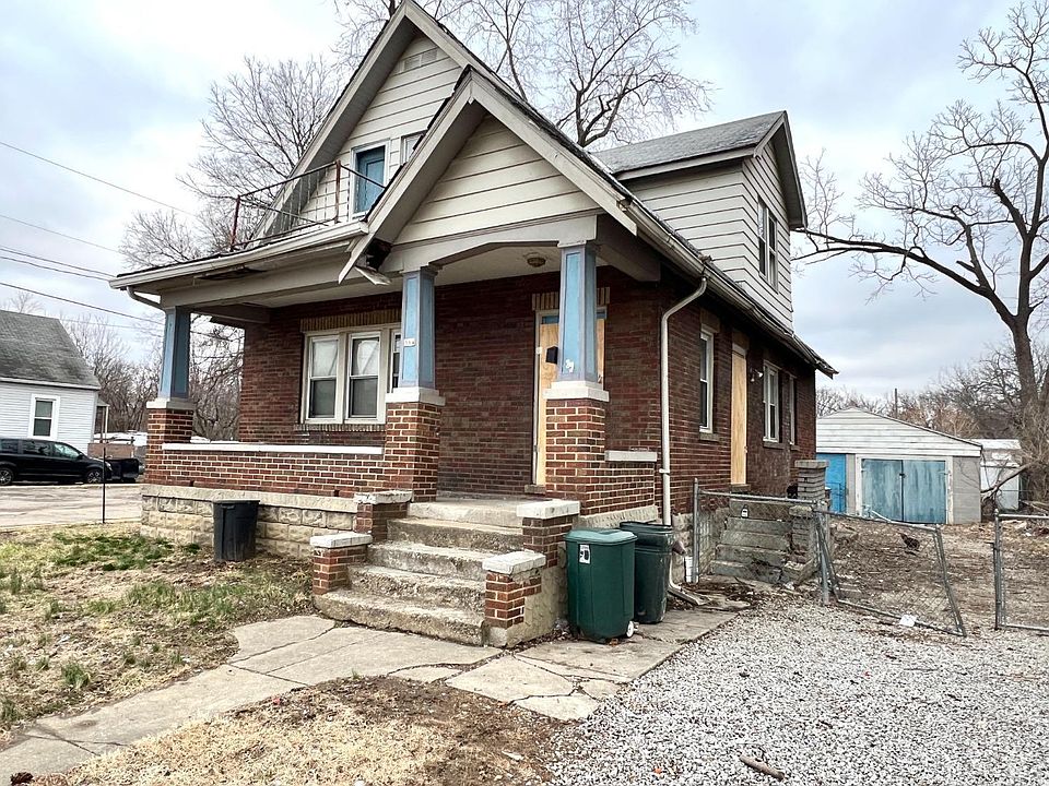 1st image of 364 Elliott Ave