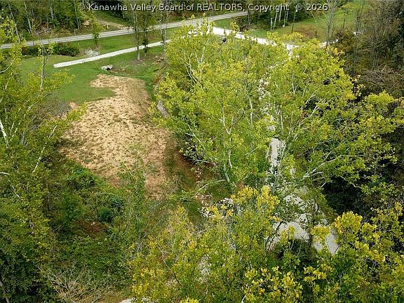 4th image of 4178 Blue Sulphur Rd