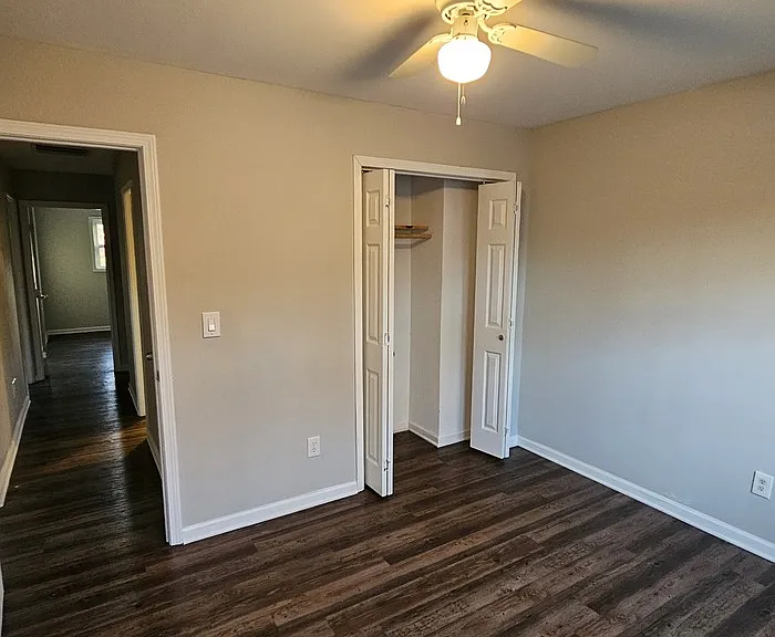 2325 Tarian Dr — Photo 24