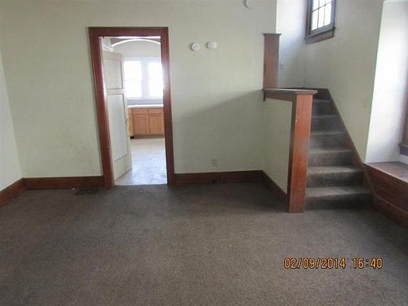 3rd image of 915 Ferndale Ave