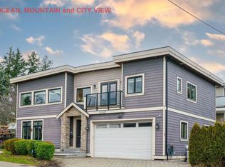 15807 Buena Vista Ave, White Rock, BC V4B2A2
