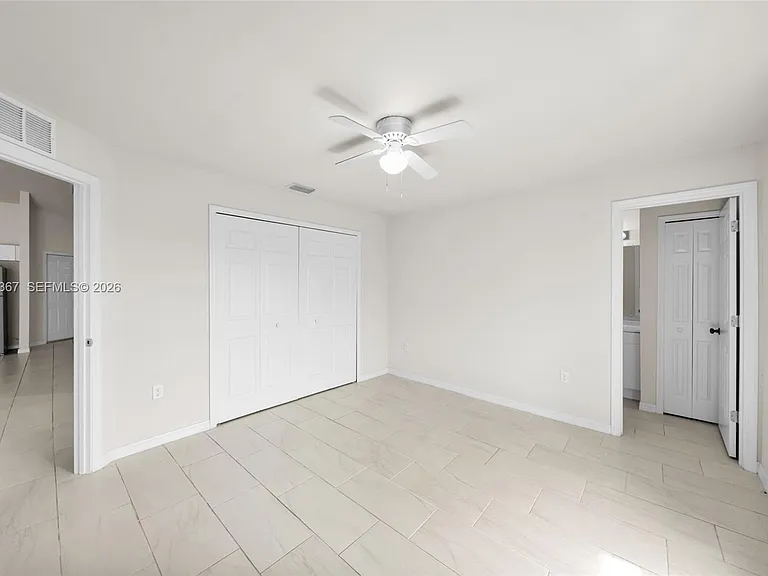 4106 SW 7th Pl — Photo 13