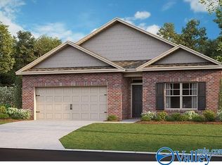 7 Annie Kate Dr, Fayetteville, TN 37334