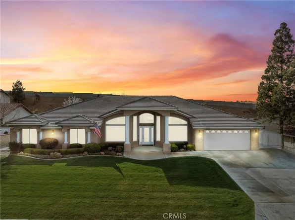 13670 Hidden Valley Rd, Victorville, CA 92395