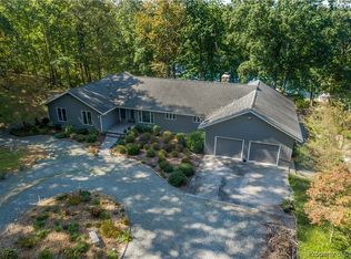 952 Wilton Creek Rd, Hartfield, VA 23071