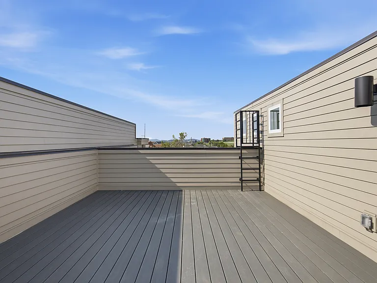 3963 Clifton Ave — Photo 33