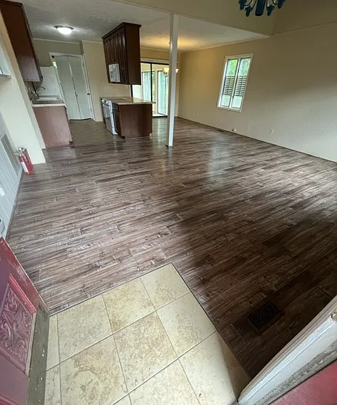 137 Hillcrest St — Photo 5