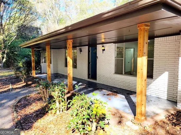 300 E Campbellton St, Fairburn, GA 30213