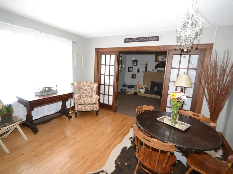 Sun filled, large rooms!