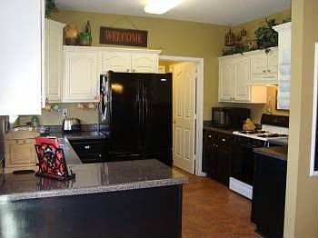 4th image of 5650 Nichols Dr