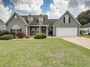 3926 Pecan Dr, Valdosta, GA 31605