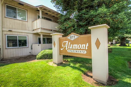 Alamont Apartments Photo 1