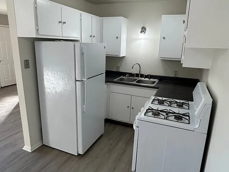 3237-3275B S 99th Ct #3301-3395A — Photo 11