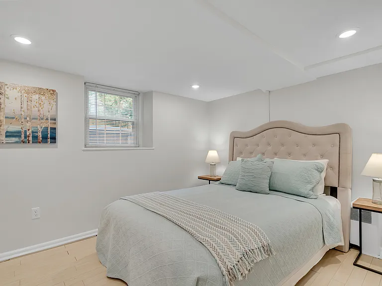 12 Shepard St #A — Photo 8