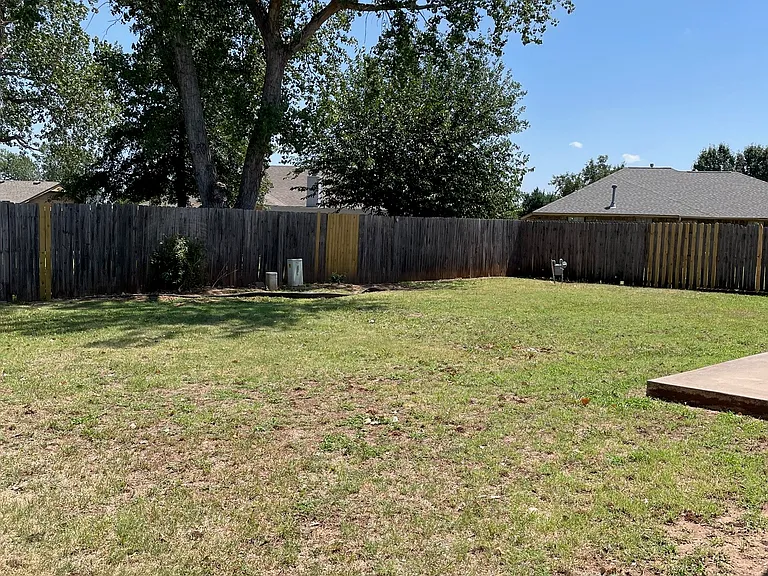 11364 Walters Ave — Photo 30