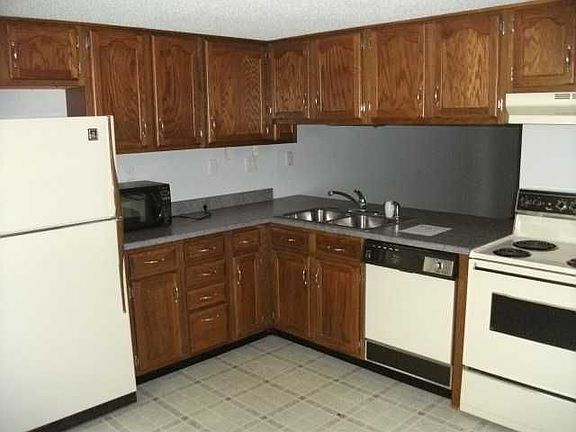 5th image of 5427 Carlton Ct