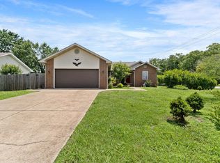 301 Forest Dr, Mountain Home, AR 72653