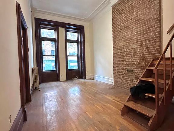 3rd image of 102 W 87th St APT 2N