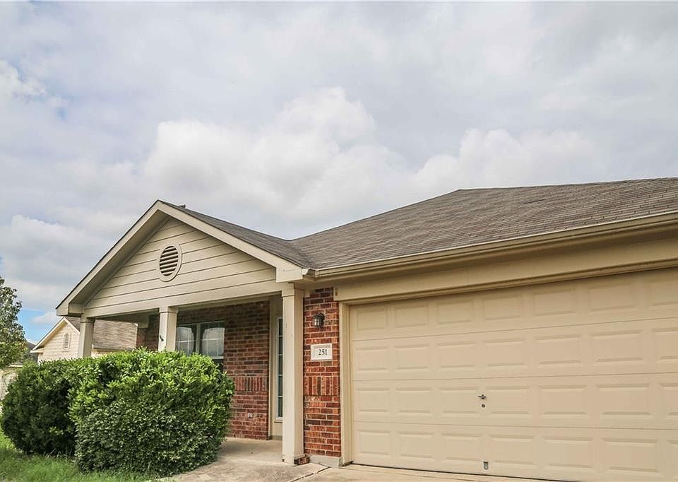 1st image of 251 Goldenrod St