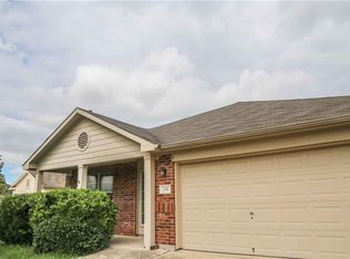 251 Goldenrod St, Kyle, TX 78640