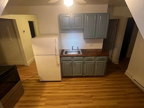 2nd image of 4 Davis St #1
