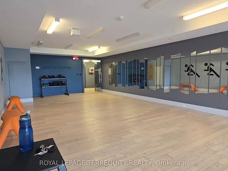 20 Gladstone Ave #502 — Photo 34